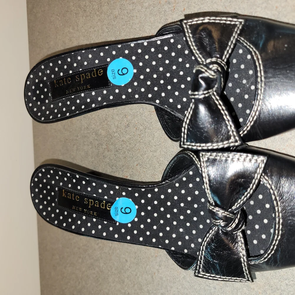 🐞Kate Spade Black Kitten Heel Slide In Shoes - Picture 2 of 5